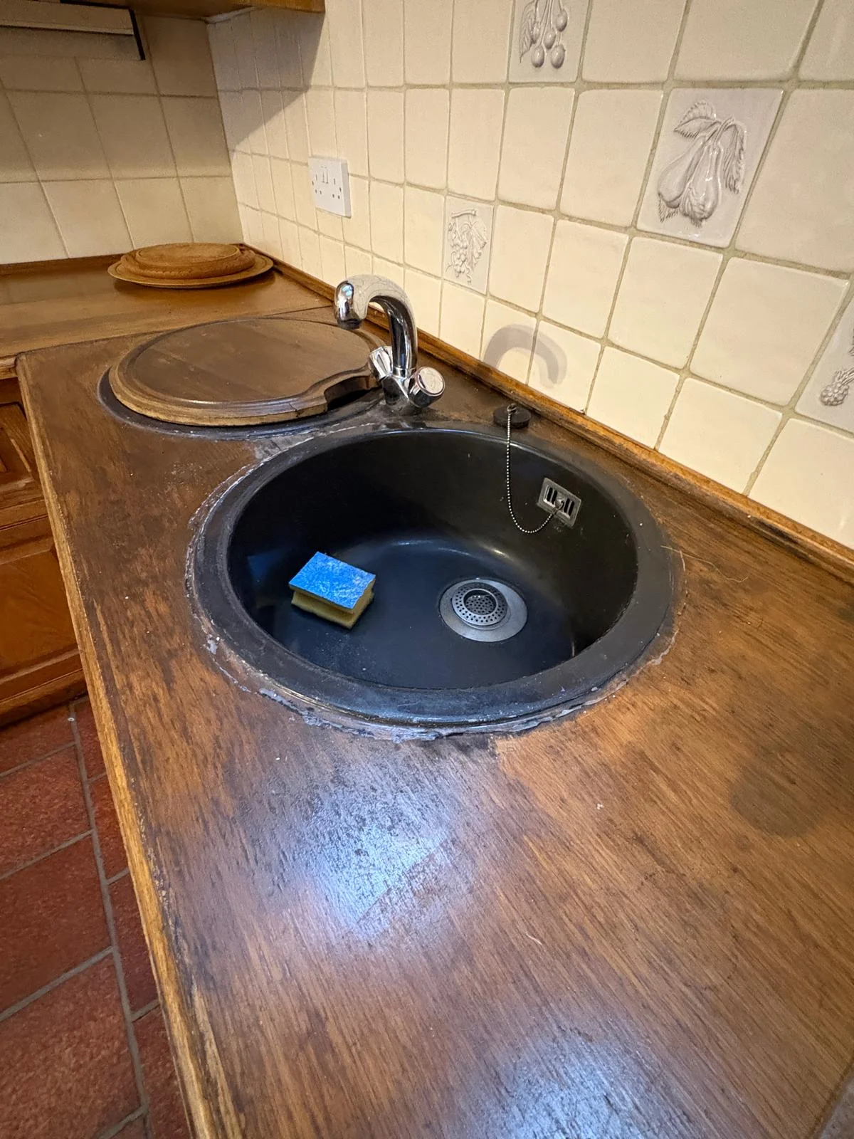 Worn sink seals spotted during a holiday let compliance inspection